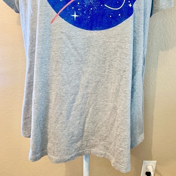 NASA T-Shirt XL Fifth Sun Grey Blue Red White Graphic Design NASA Cotton - Picture 3 of 14